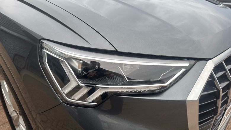 Audi Q3 35 TFSI S Line 5dr S Tronic Petrol Estate